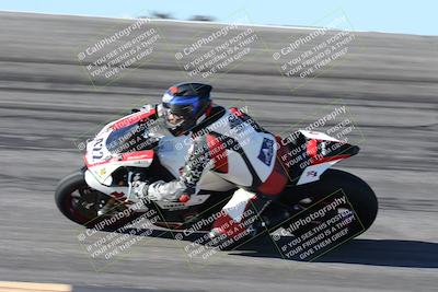 media/Jan-16-2026-CVMA Friday Practice (Fri) [[6f2bf47531]]/3-Racer 2/Session 2 Bowl Entry Pans/